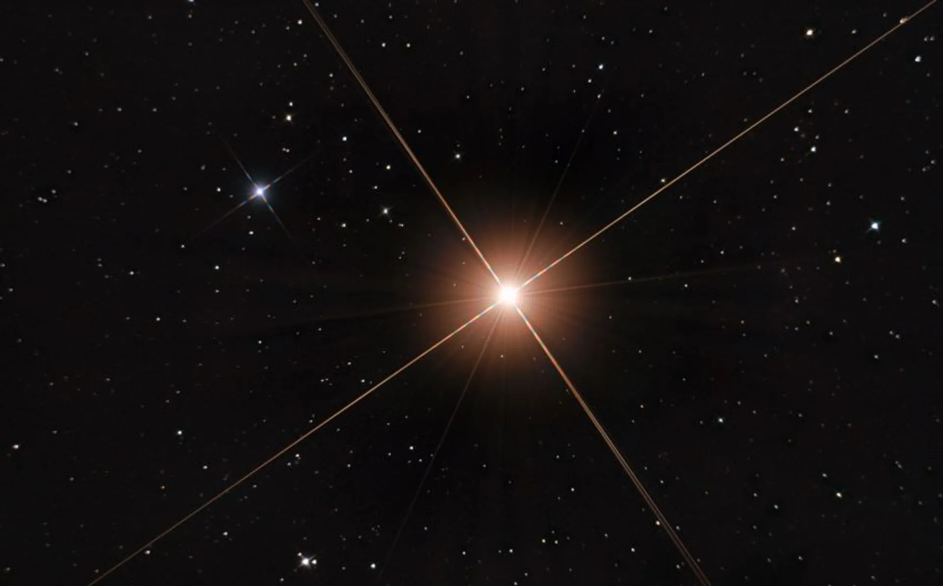 Arktur (α Bootis) — Astrofoto aufgenommen im Allgäu von Merlin Gail