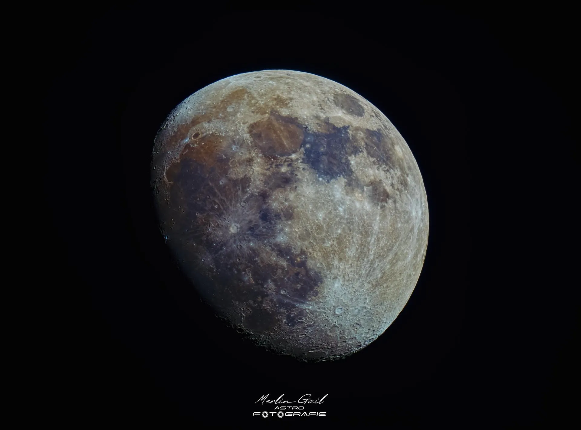 Mineralmond (Mond) — Astrofoto aufgenommen im Allgäu von Merlin Gail