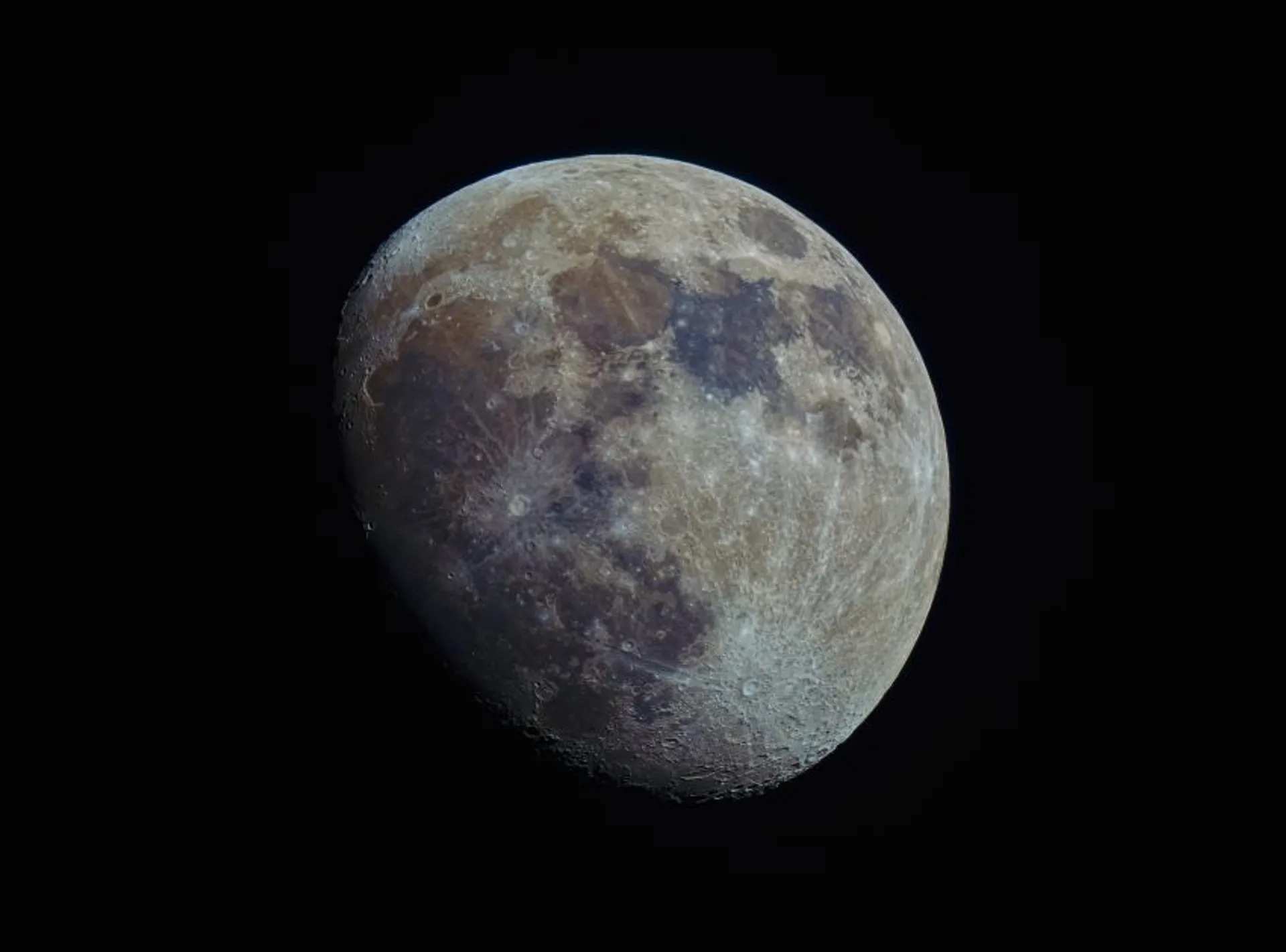 Mond (Mond) — Astrofoto aufgenommen im Allgäu von Merlin Gail